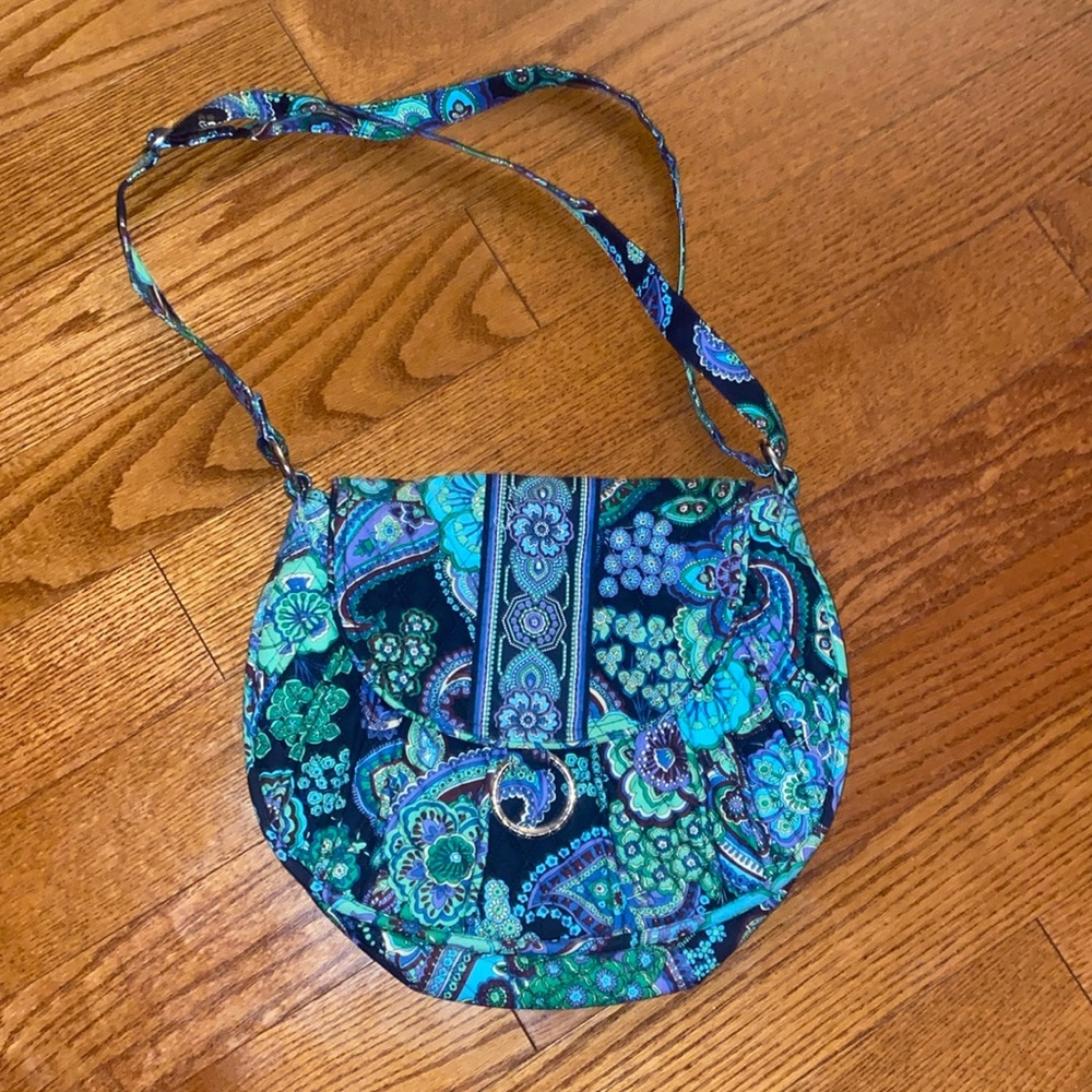 Very Bradly adjustable purse